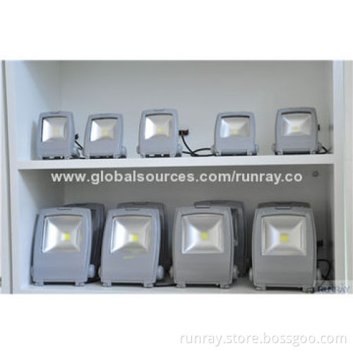 50W LED Floodlight, Power Factor >0.95, 110lm/W, AC 85-265V or DC 12-24V, CE, ISO 9001New